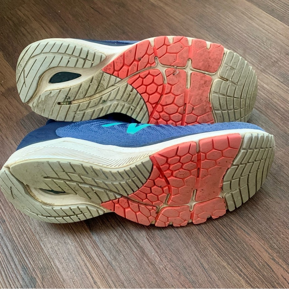 NEW BALANCE WOMEN'S FRESH FOAM 860V11 size 9 magnetic blue/natural indigo EUC - Picture 10 of 12